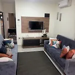 Casa Com Piscina Pertinho Da Praia